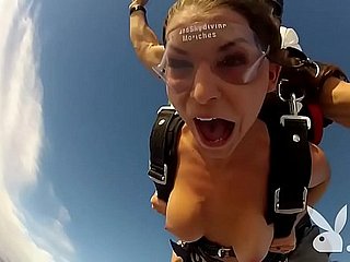 [1280x720] 會員獨家跳傘運動BADASS, Liberty Blue-pencil Skydiving  Txxx.com